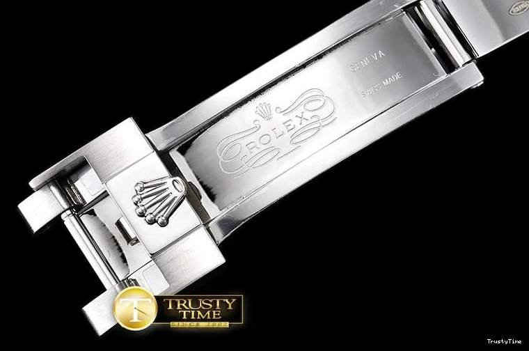 1230 ROLDYT0250A – Daytona WaterResistant 903